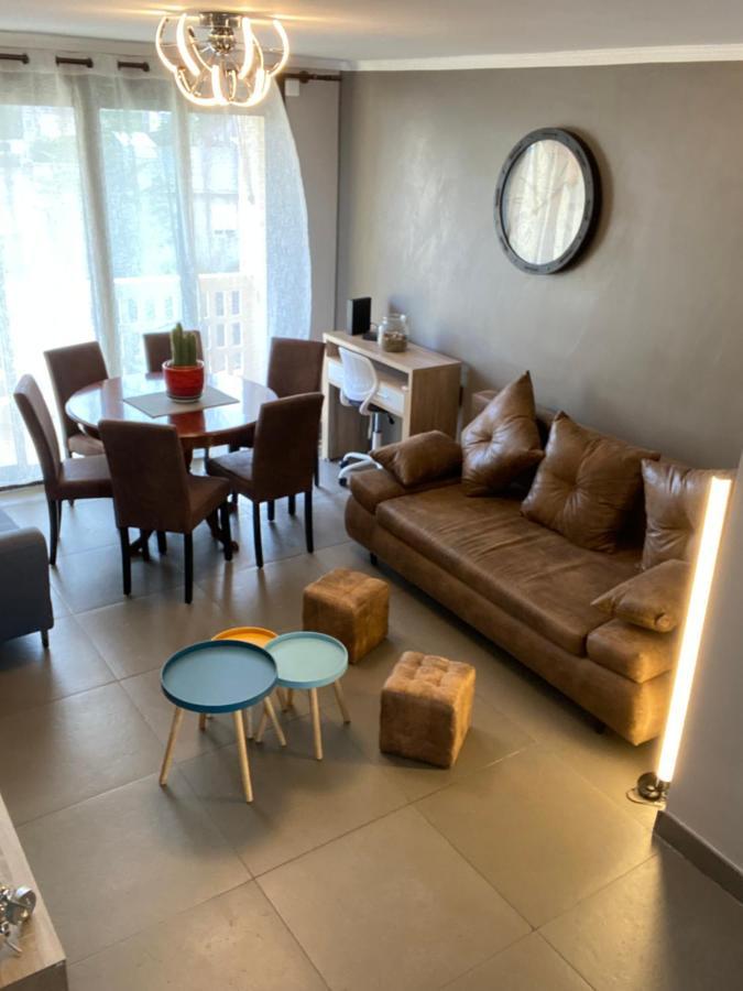 Sun Escape, Appart Renove Climatise 3 Pieces 4-6 Pers, 350M De La Plage Marselha Exterior foto