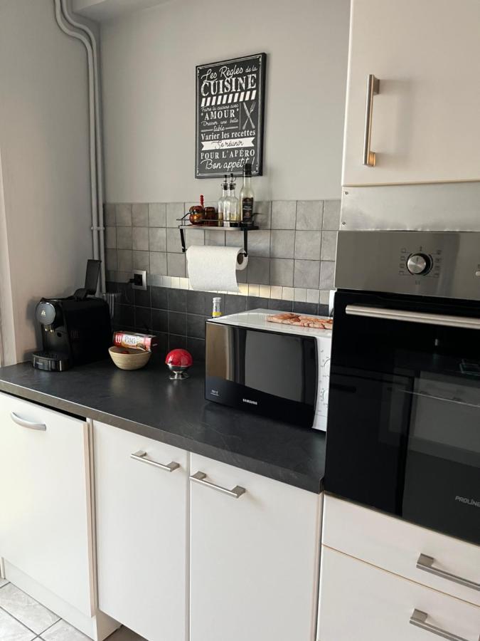 Sun Escape, Appart Renove Climatise 3 Pieces 4-6 Pers, 350M De La Plage Marselha Exterior foto
